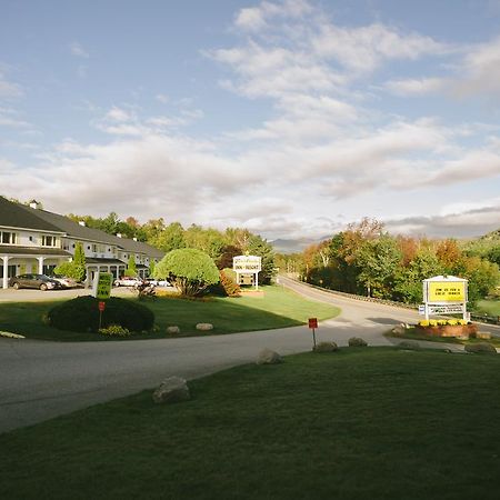 Town & Country Inn & Resort Горъм Екстериор снимка